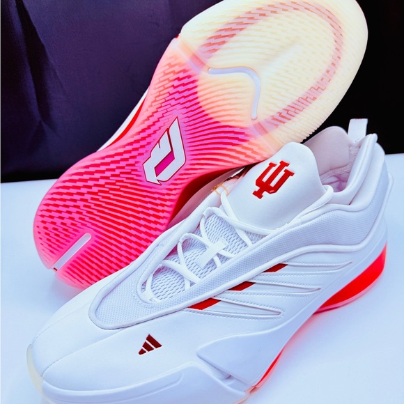 Adidas Dame 9 Indiana Hoosiers Player Exclusive PE Sample JH6137 Men's Size  15 - www.ice4pros.com.br